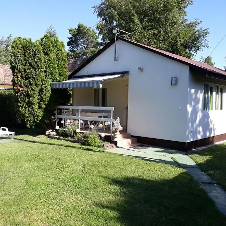 Anna Fahaz Holiday home Balatonmariafurdo