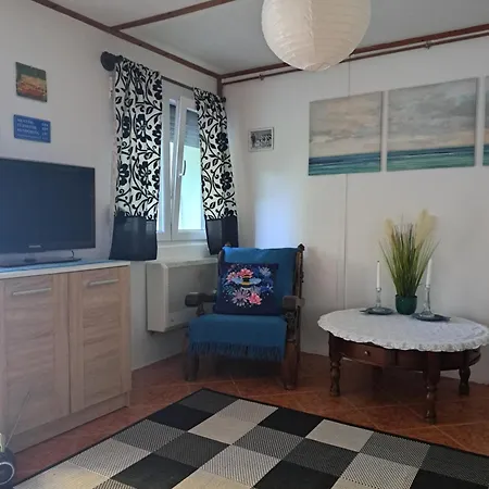 Anna Fahaz Holiday home *