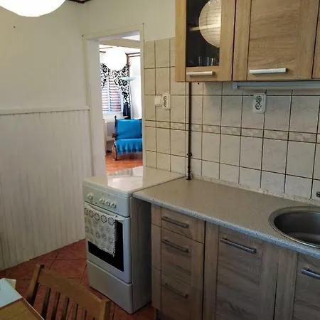 Anna Fahaz Holiday home